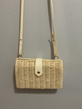 A New Day Cream Straw Woven Crossbody Purse